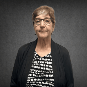 Lydia Pochatko headshot